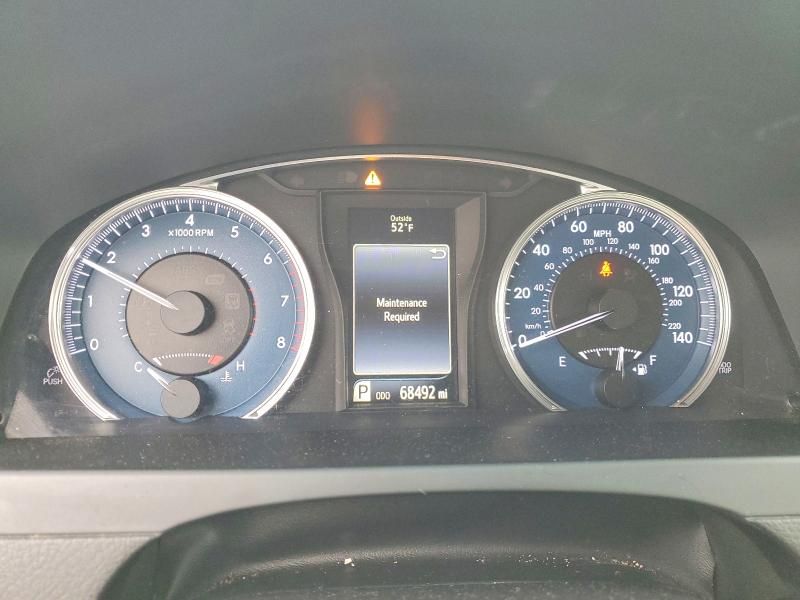 2016 Toyota Camry le