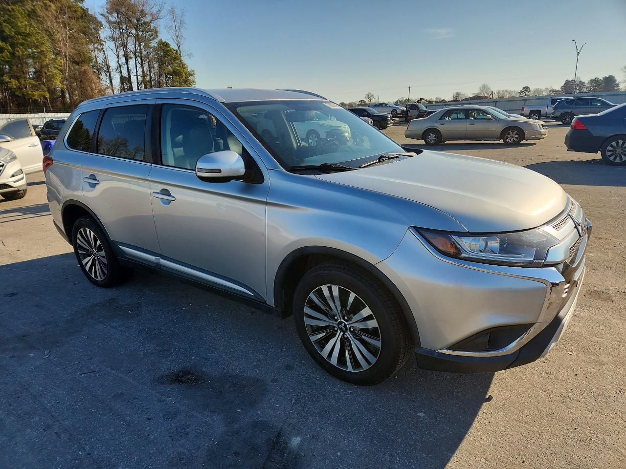 2019 Mitsubishi Outlander se