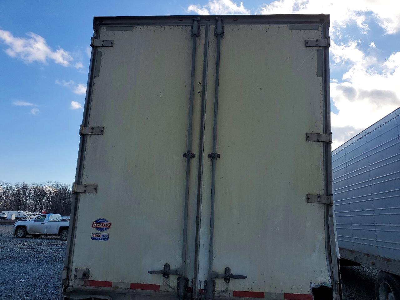 2019 Utility VS2DX DRY Van Trailer