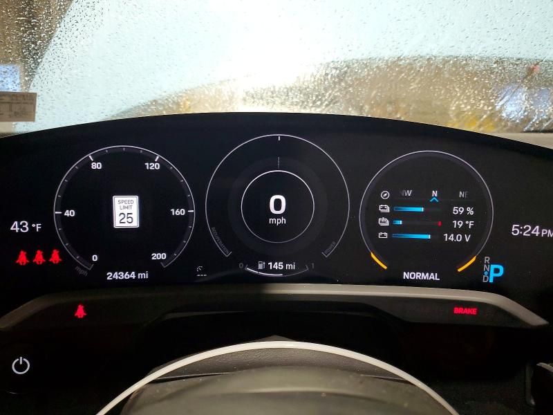 2022 Porsche Taycan Cross Turismo 4