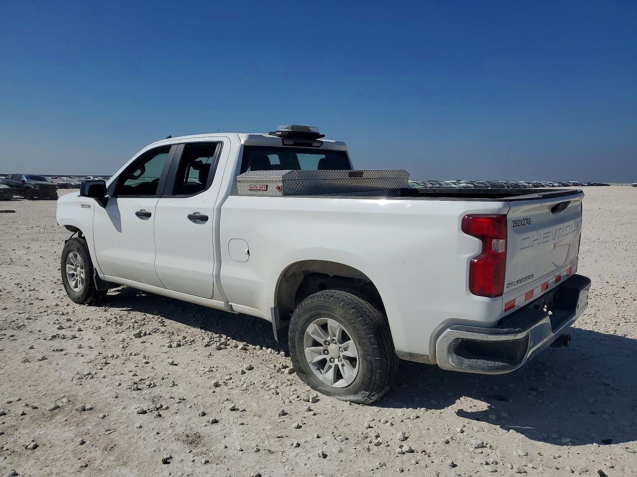 2023 Chevrolet Silverado C1500