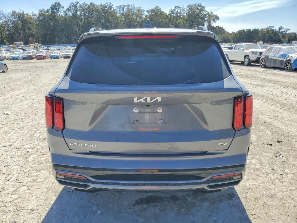2023 KIA Sorento sx