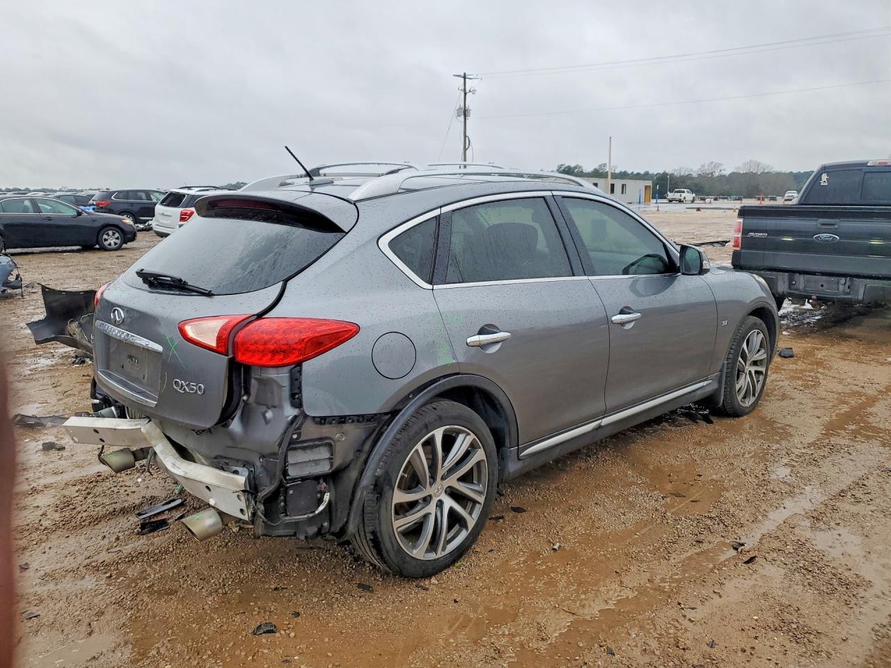 2017 Infinity Qx50