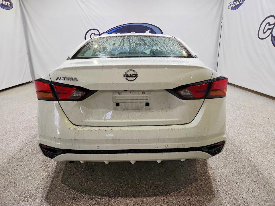 2025 Nissan Altima 2.5 sv