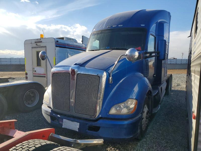 2015 Kenworth Constructi-Semi Truck