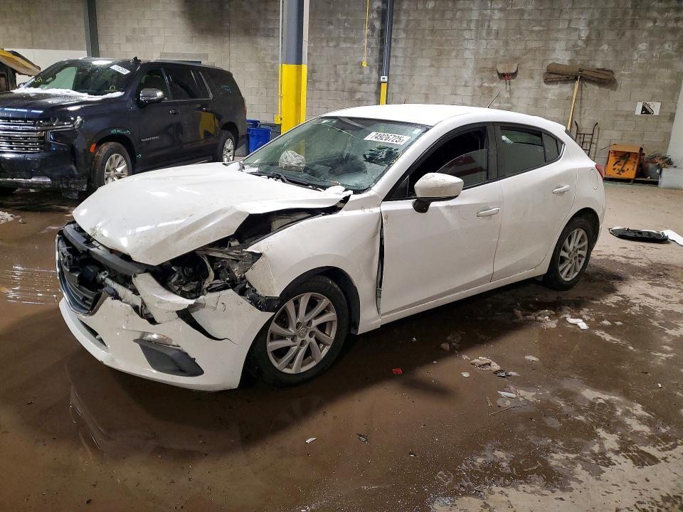2015 Mazda 3 Sport