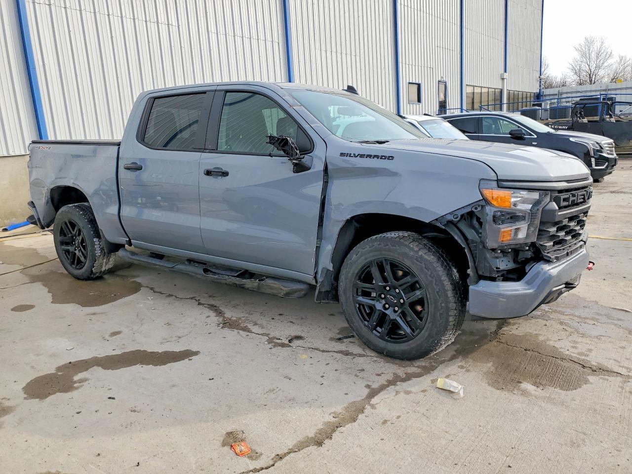 2024 Chevrolet Silverado K1500 Custom