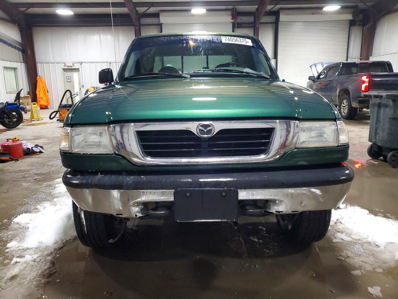 1999 Mazda B3000 cab Plus