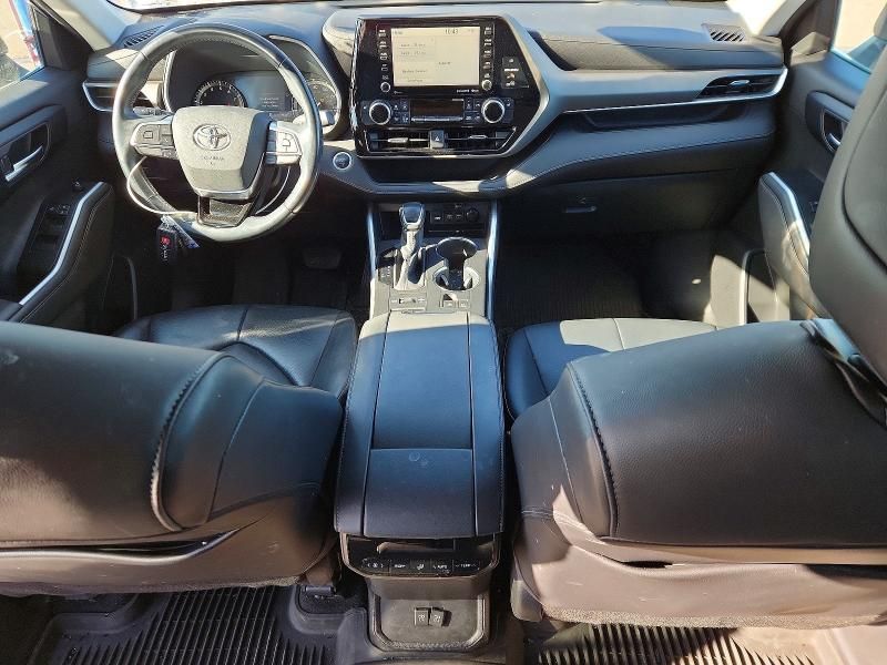 2020 Toyota Highlander xle