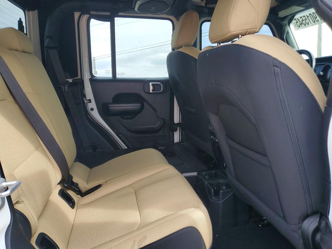 2021 Jeep Gladiator Sport