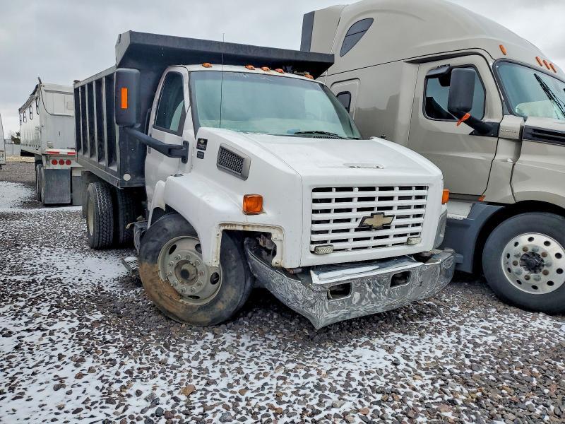 2006 Chev Rolet C6500 Dump Truck