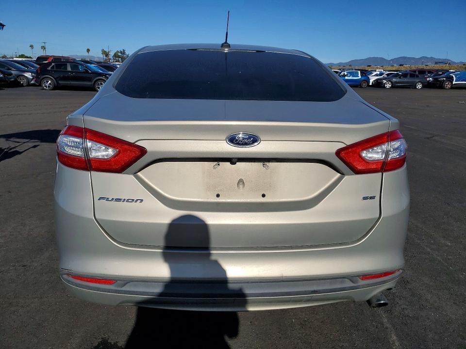 2015 Ford Fusion se