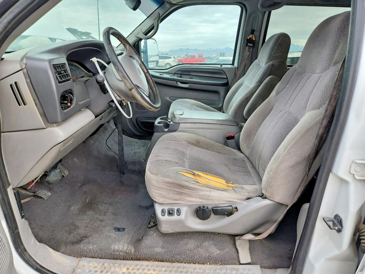 2000 Ford Excursion xlt