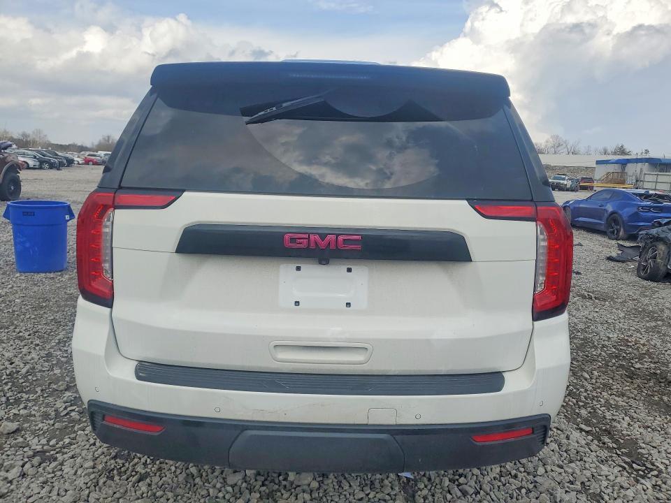 2023 GMC Yukon AT4