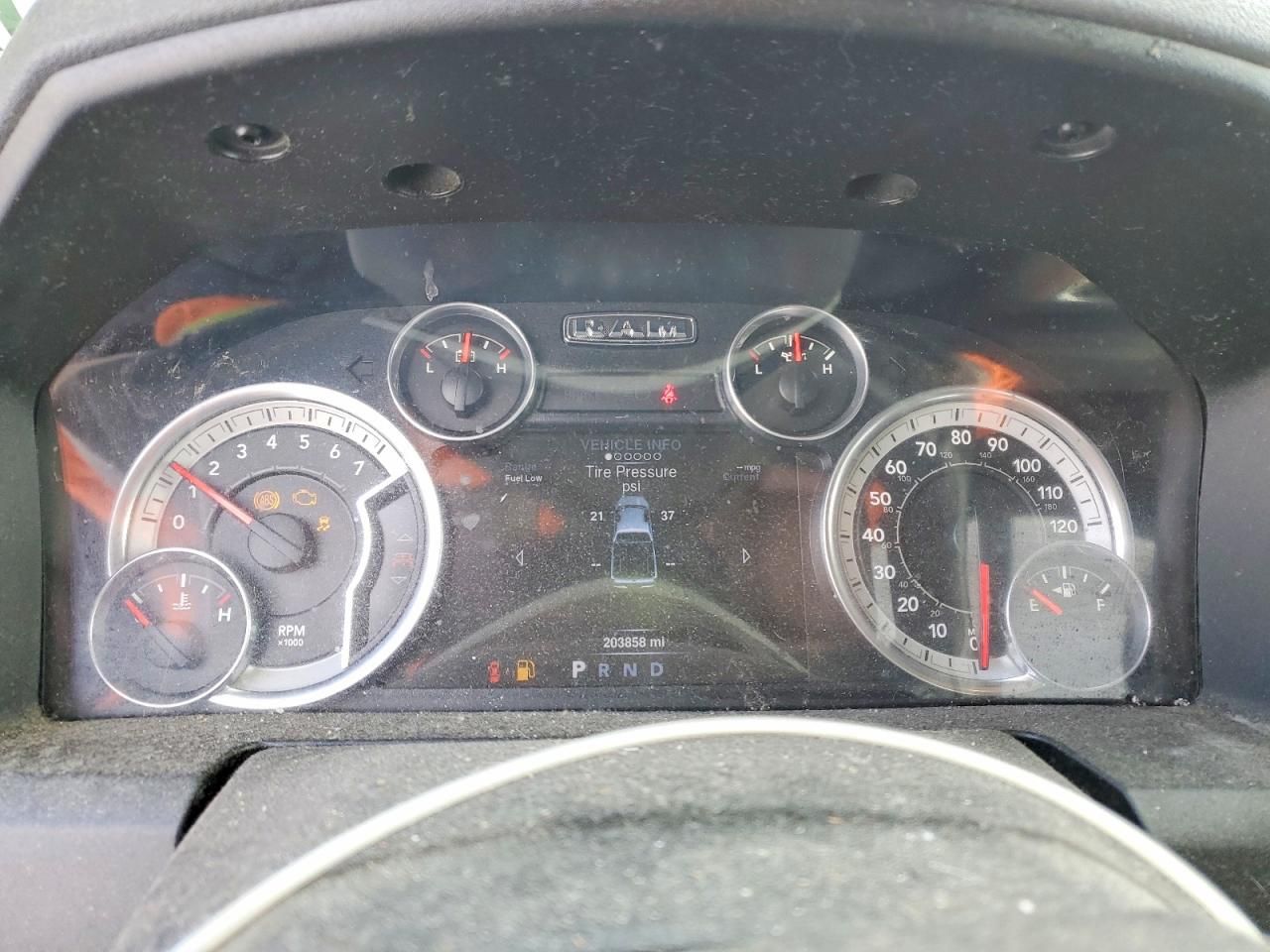 2016 Dodge Ram 1500 slt