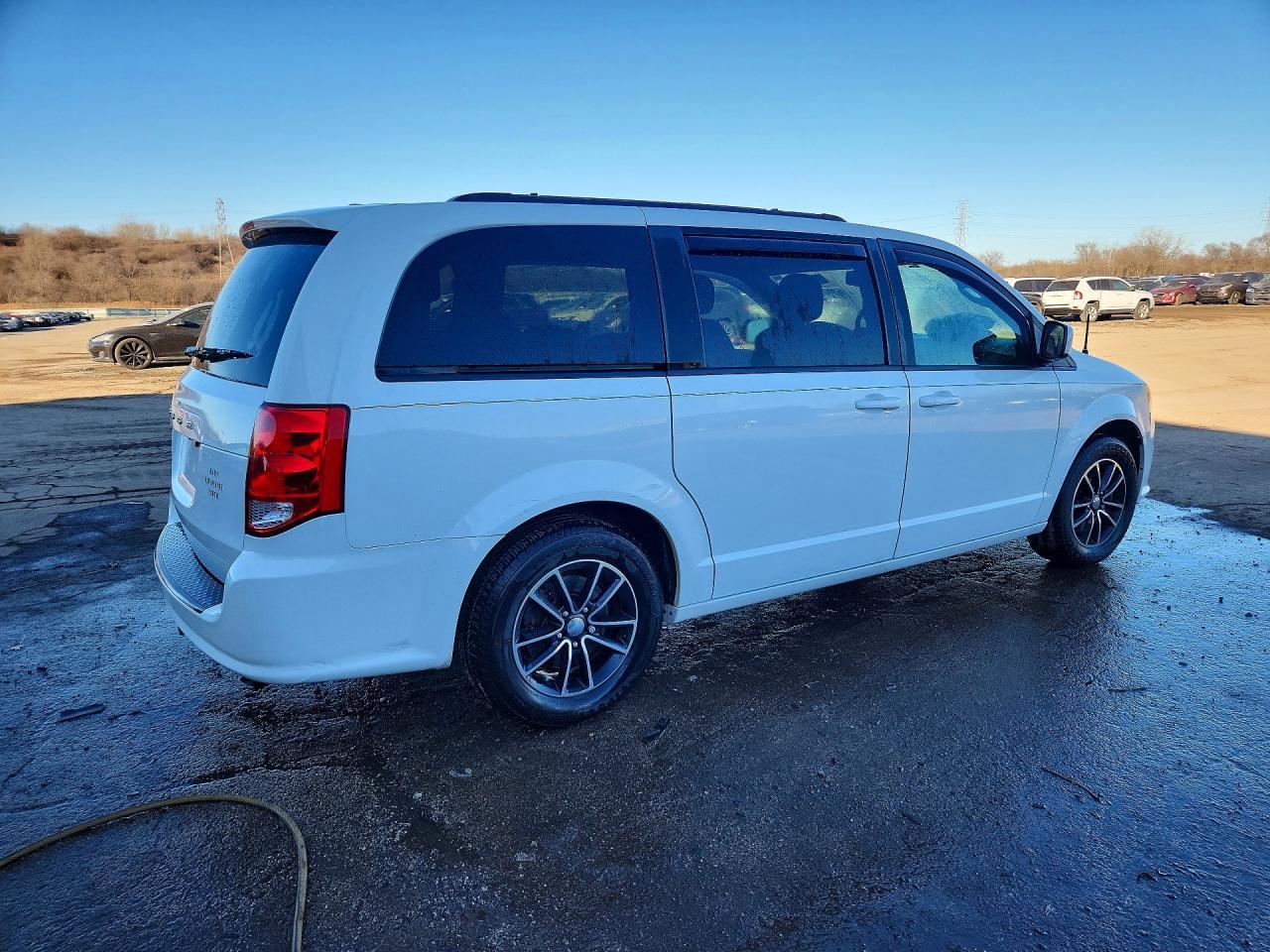 2018 Dodge Grand Caravan se