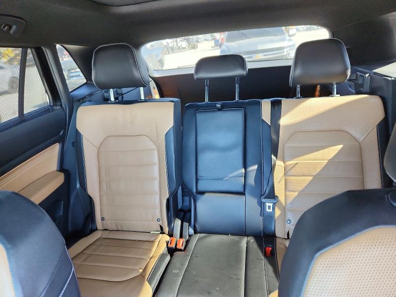 2021 Volkswagen Atlas Cross Sport sel Premium R-line