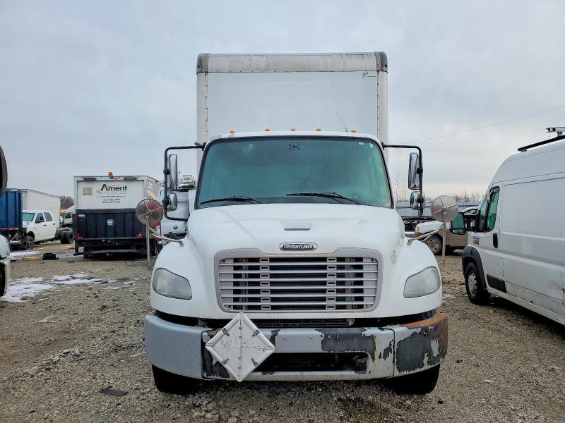 2016 Freightliner Business Class M2 BOX Truck