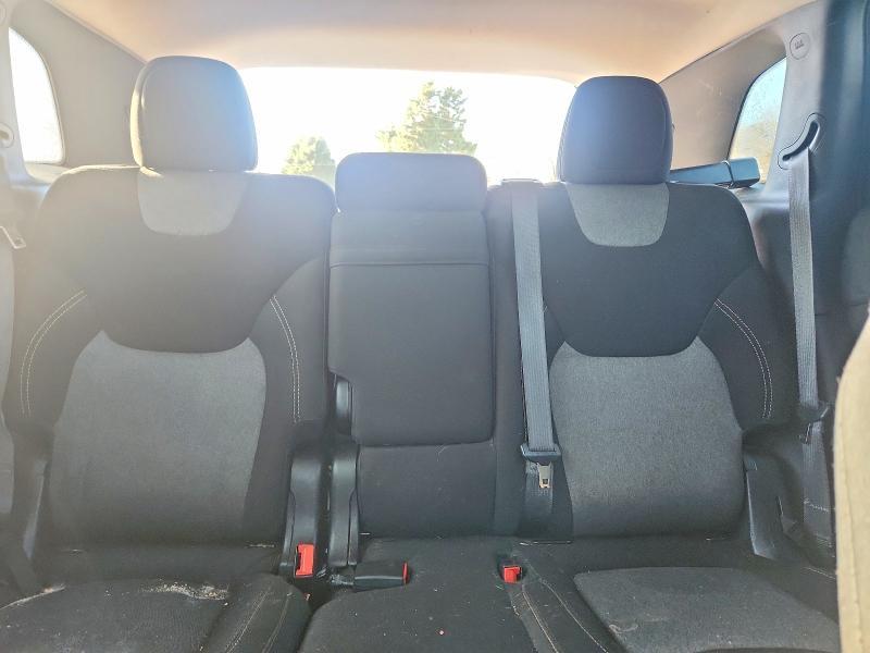 2016 Jeep Cherokee Sport