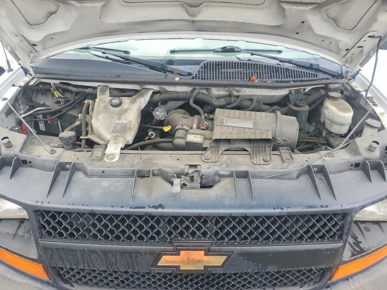 2013 Chevrolet Express 2500 Cargo Utility / Service Van