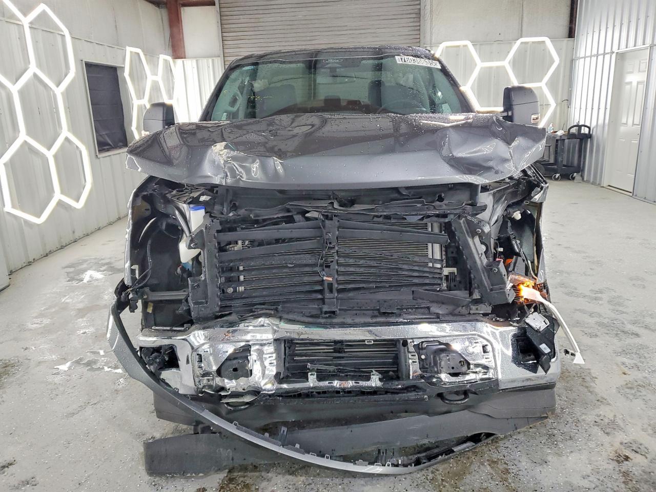 2024 Ford F150 xlt