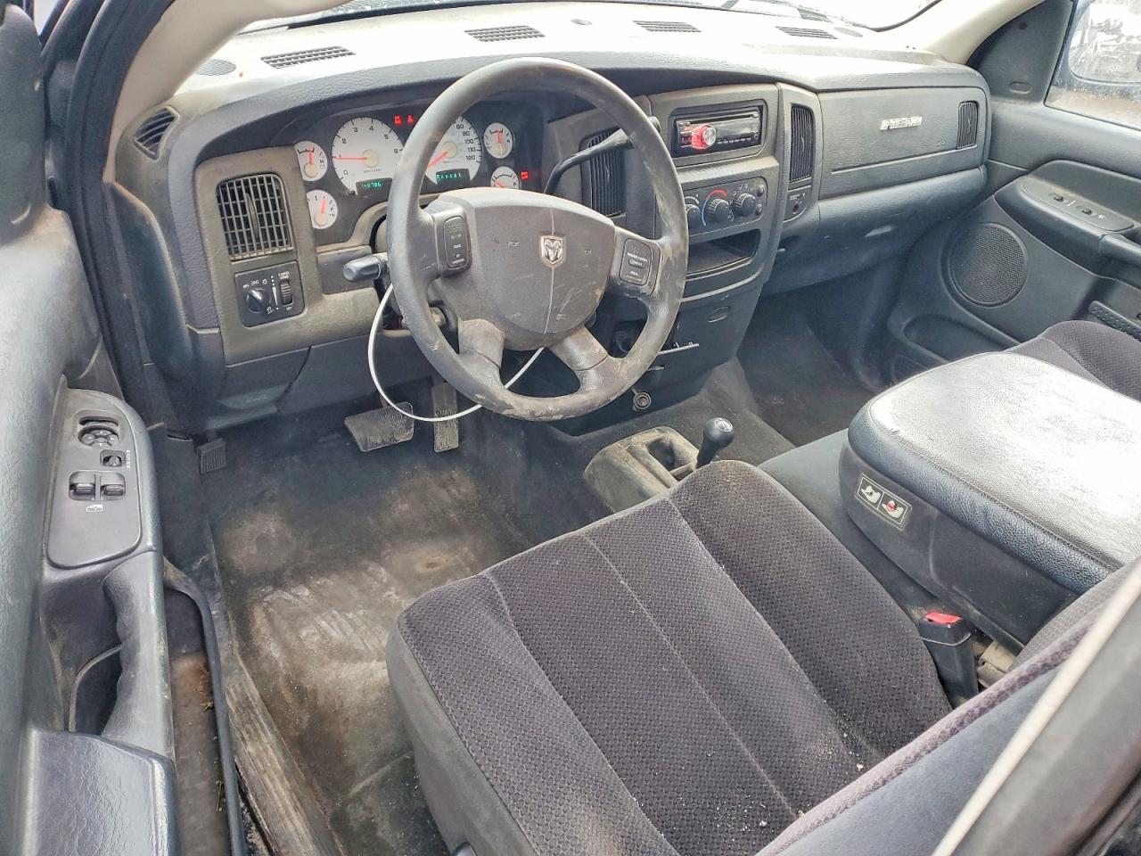 2005 Dodge RAM 1500 ST