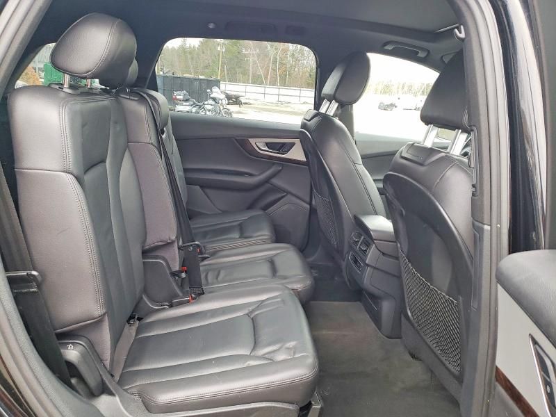 2017 Audi Q7 Premium Plus