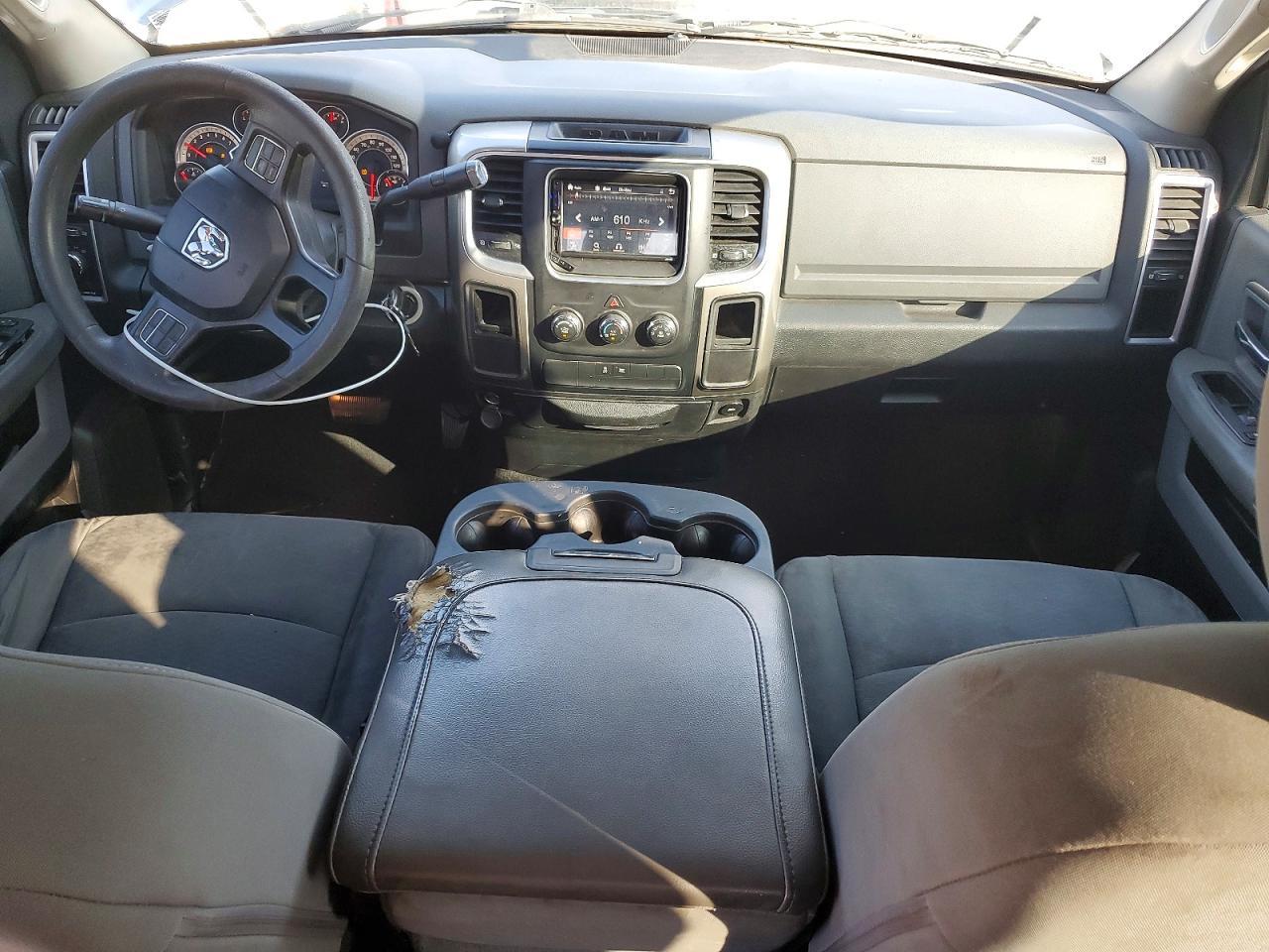 2013 Dodge Ram 1500 slt