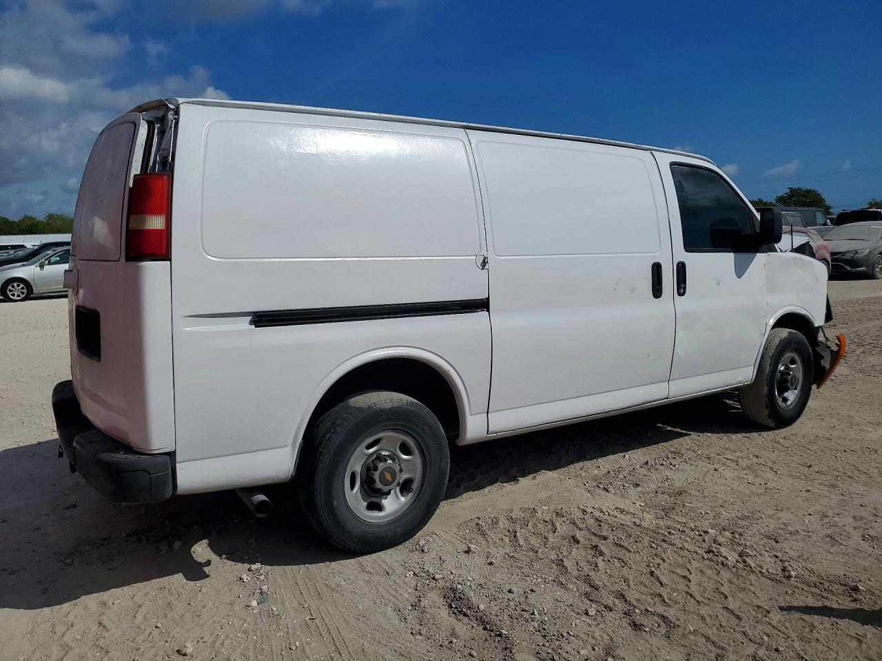 2007 Chevrolet Express G3500 Delivery Van
