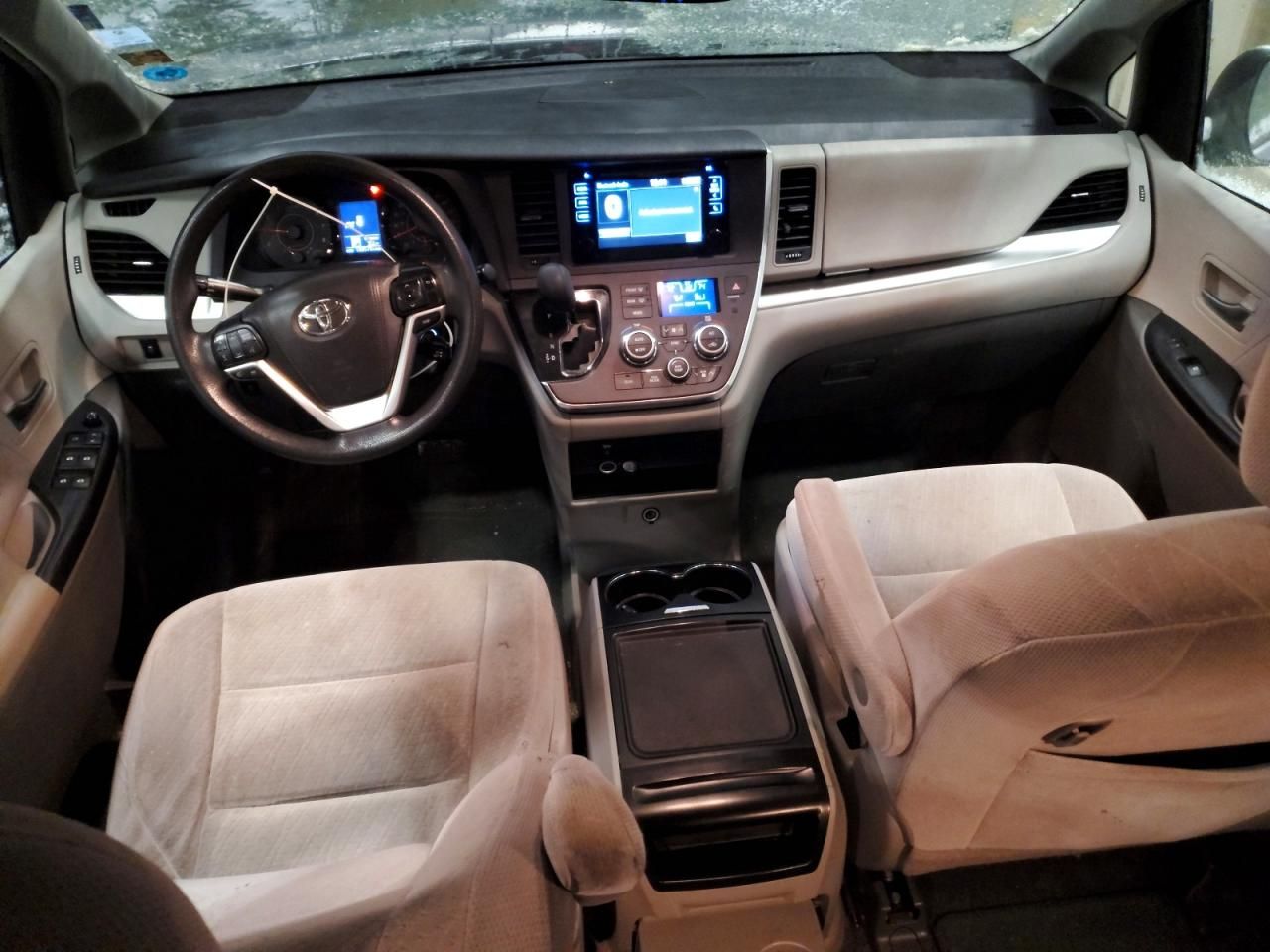 2016 Toyota Sienna le