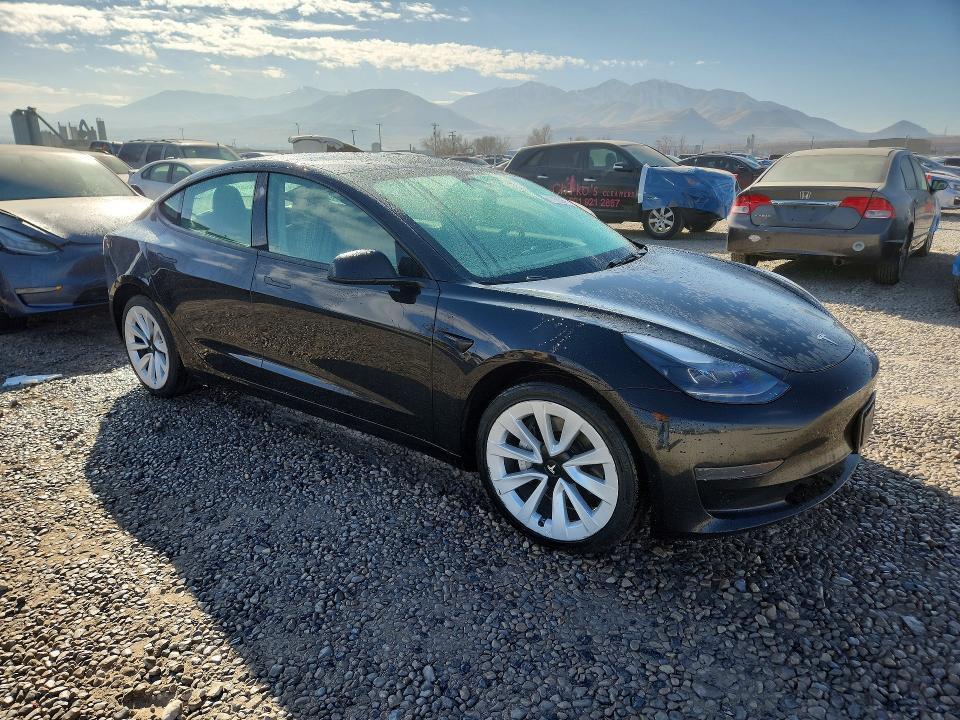 2022 Tesla Model 3