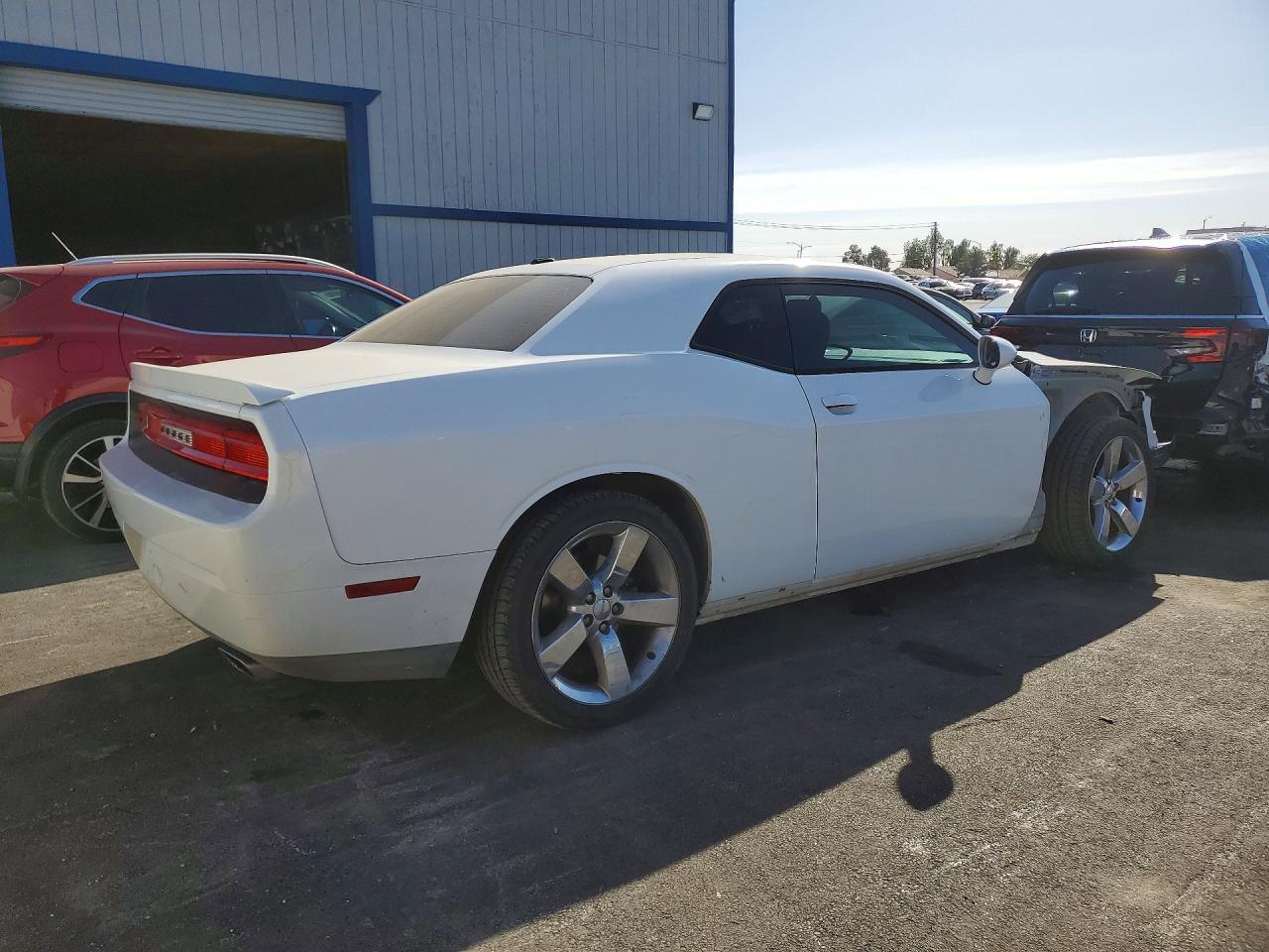 2013 Dodge Challenger sxt