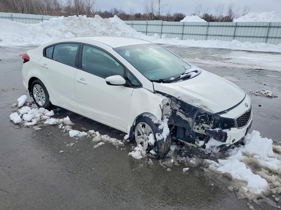 2017 KIA Forte lx