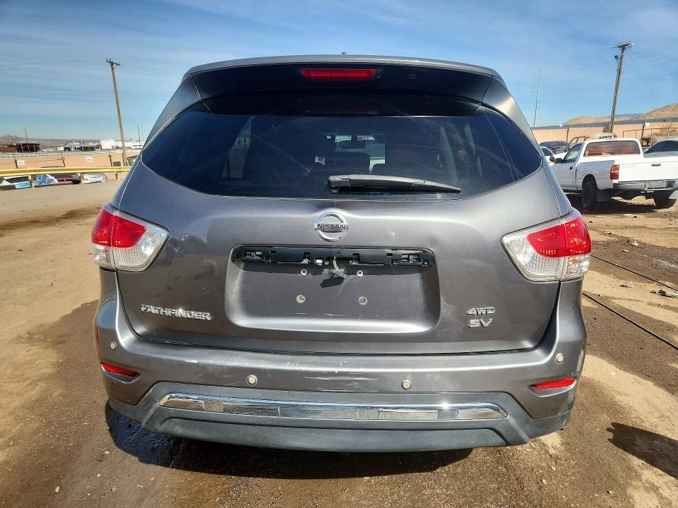 2015 Nissan Pathfinder s