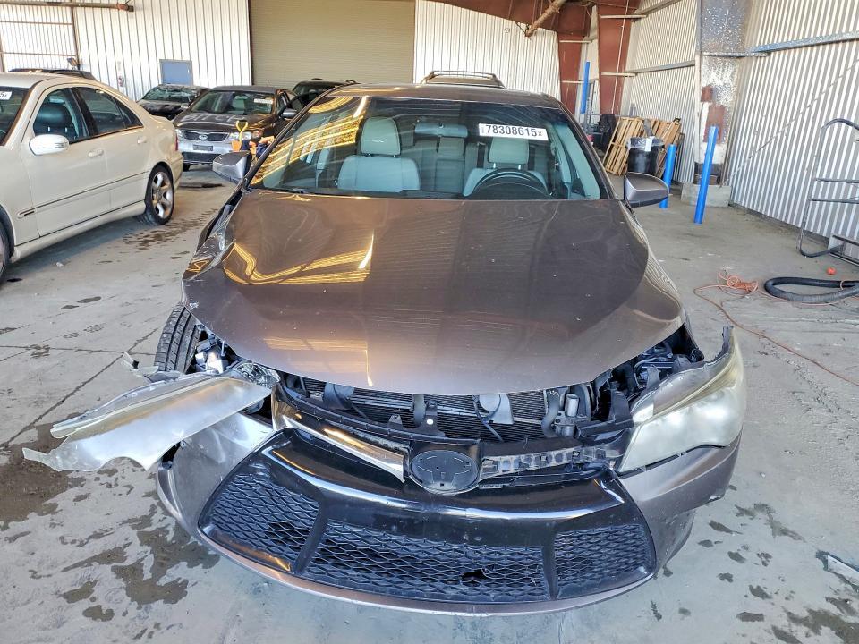 2016 Toyota Camry Hybrid