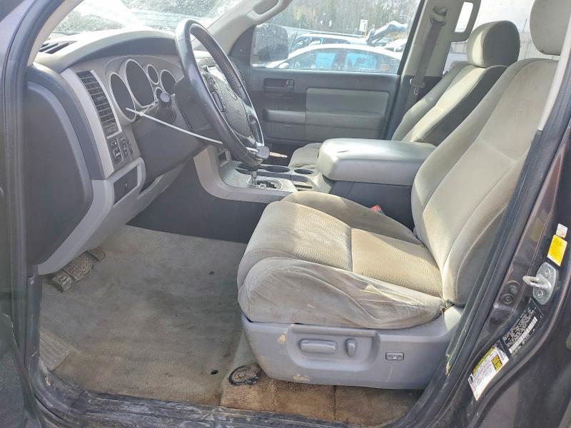 2011 Toyota Sequoia SR5