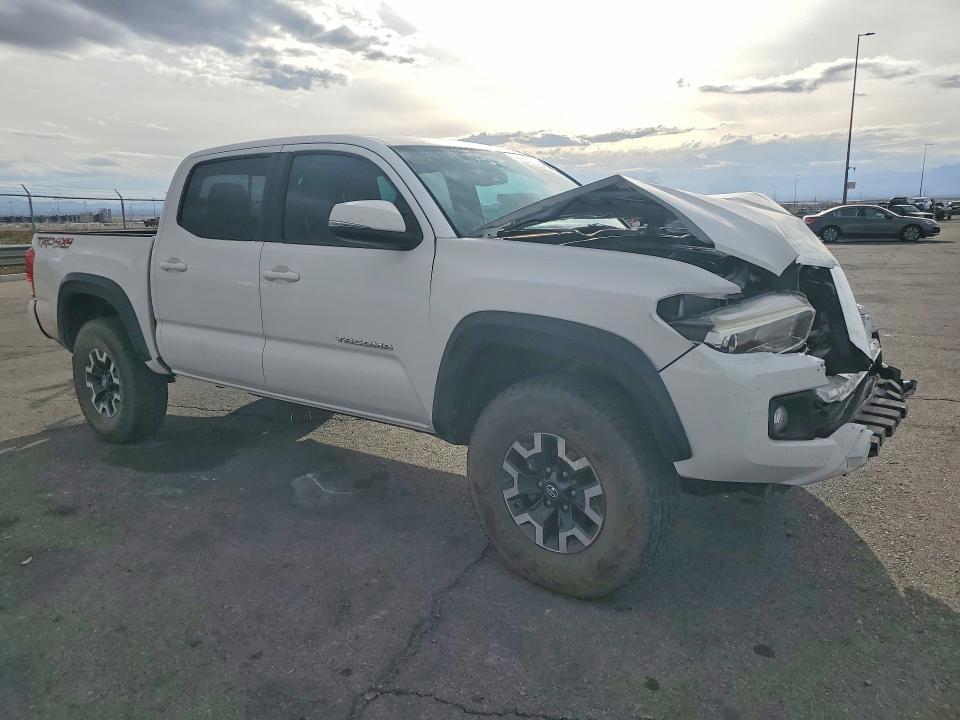 2017 Toyota Tacoma TRD OFF-Road