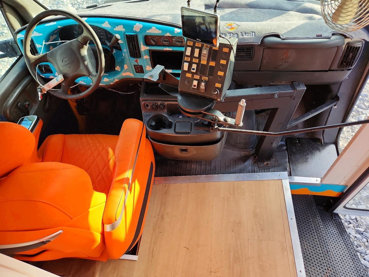 2002 Chevrolet Express G3500