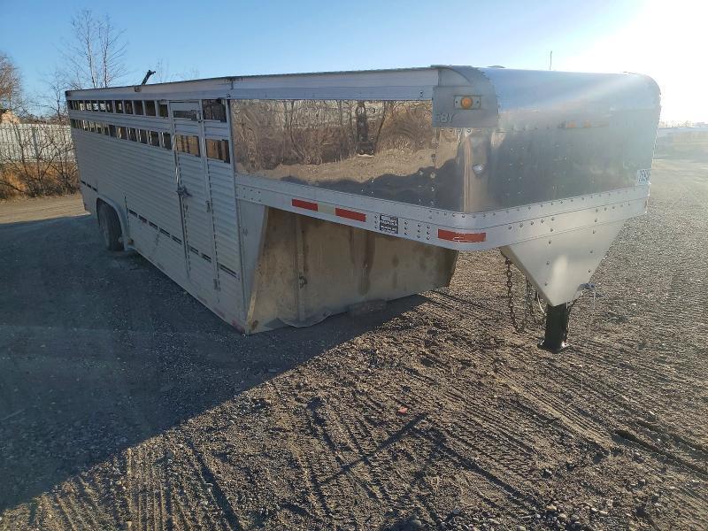 2000 EBY Livestock Trailer
