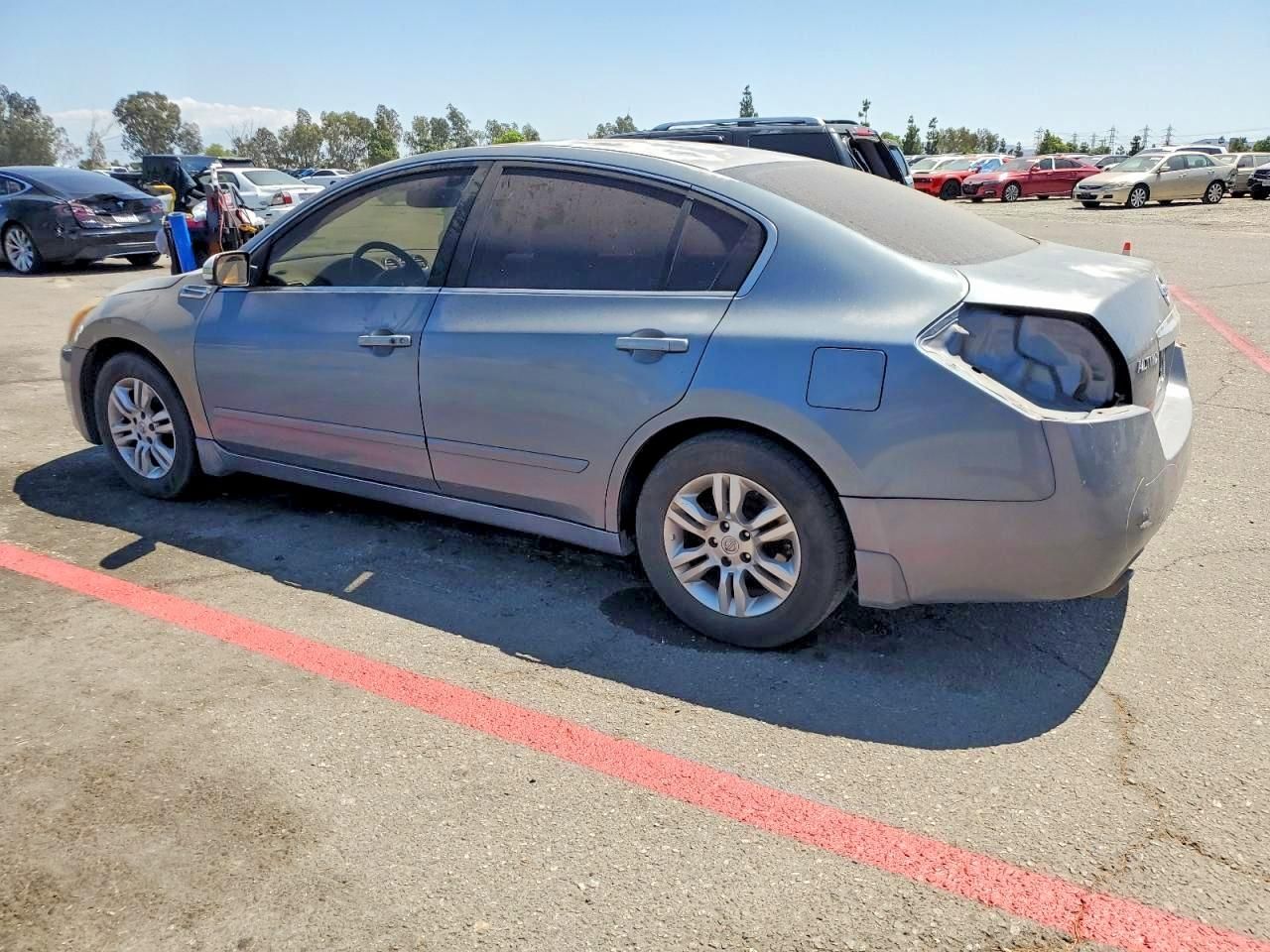 2011 Nissan Altima Base