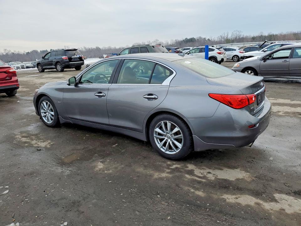2017 Infiniti Q50 Premium