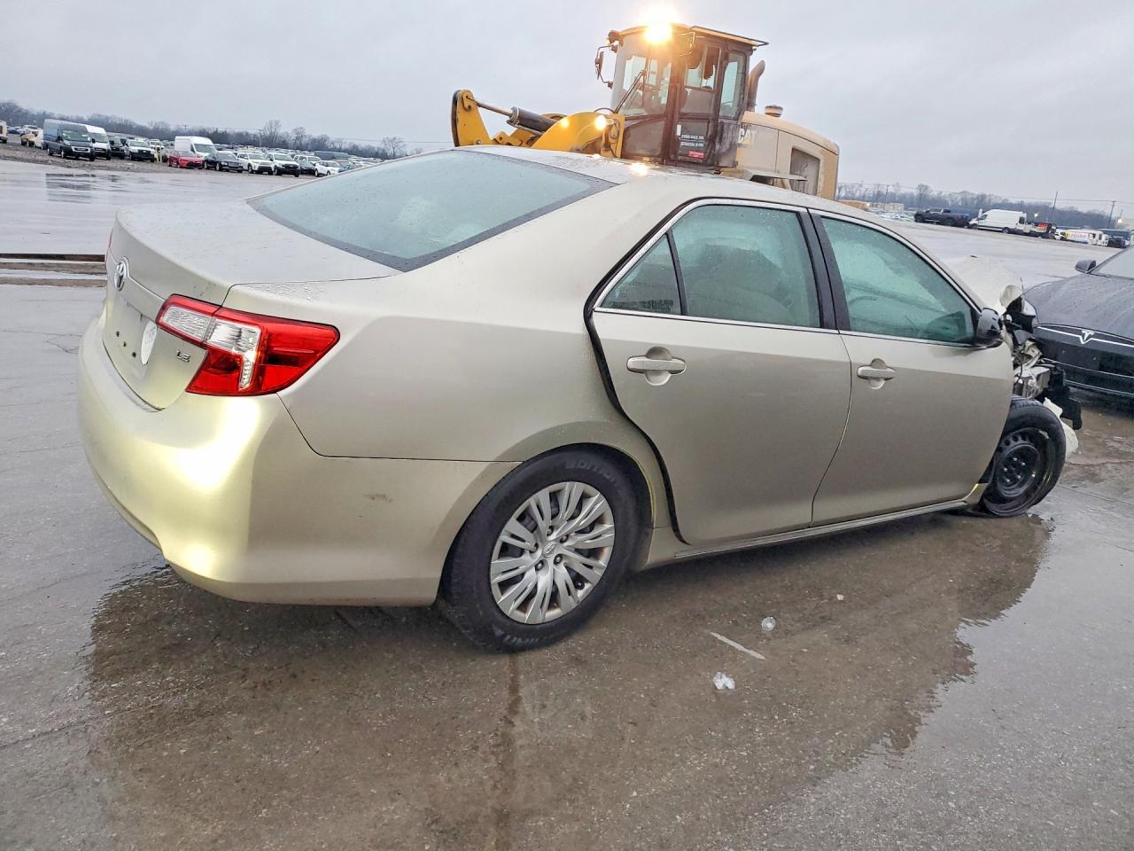 2013 Toyota Camry l