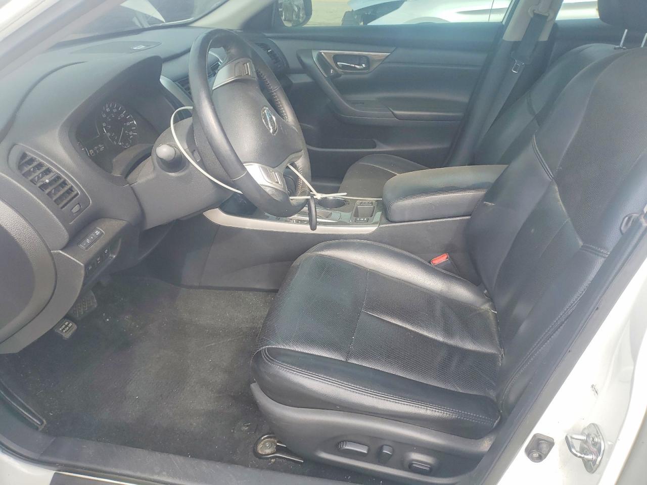 2015 Niss Altima 2.5