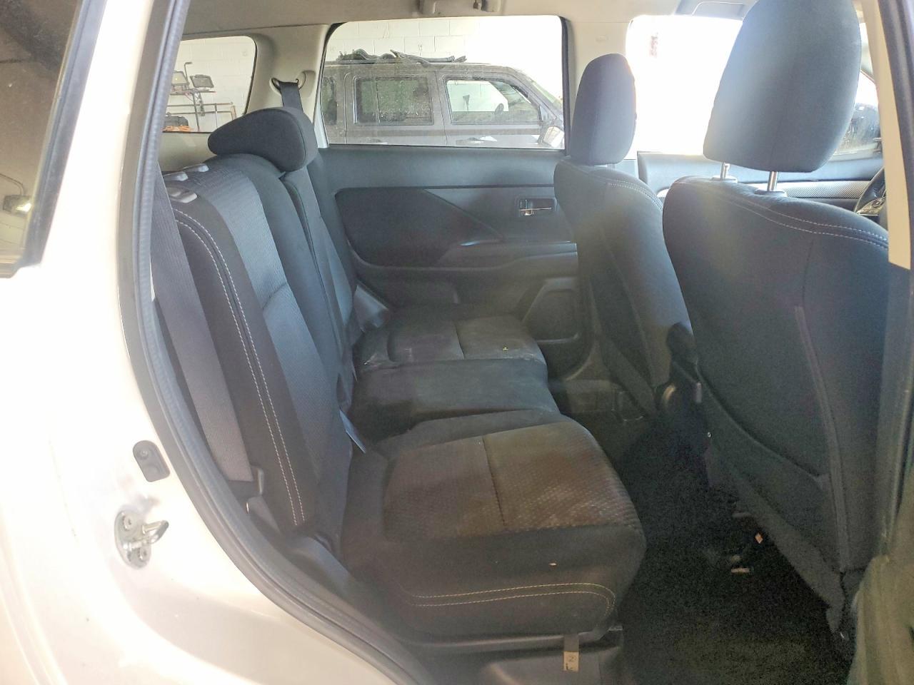 2018 Mitsubishi Outlander se