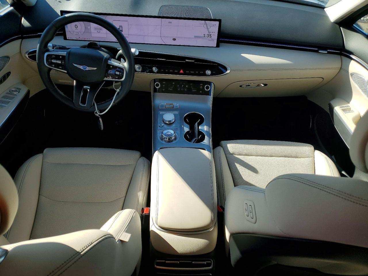 2026 Genesis Gv70 Base
