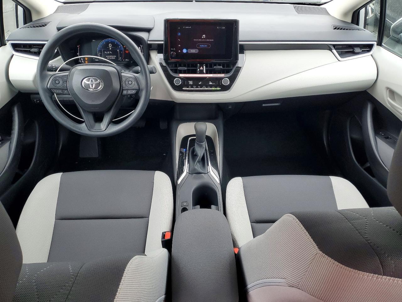 2026 Toyota Corolla le