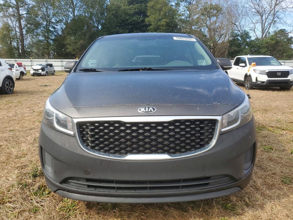 2015 KIA Sedona lx