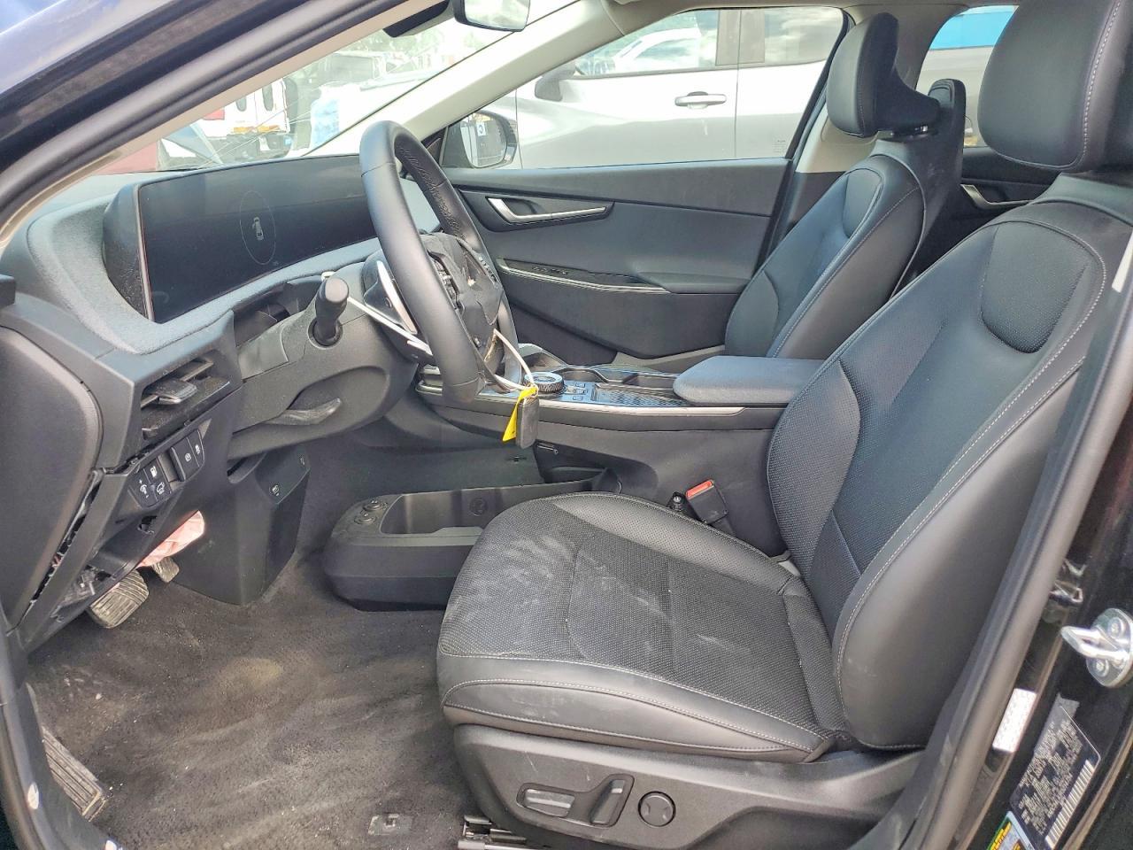 2024 KIA EV6 Wind