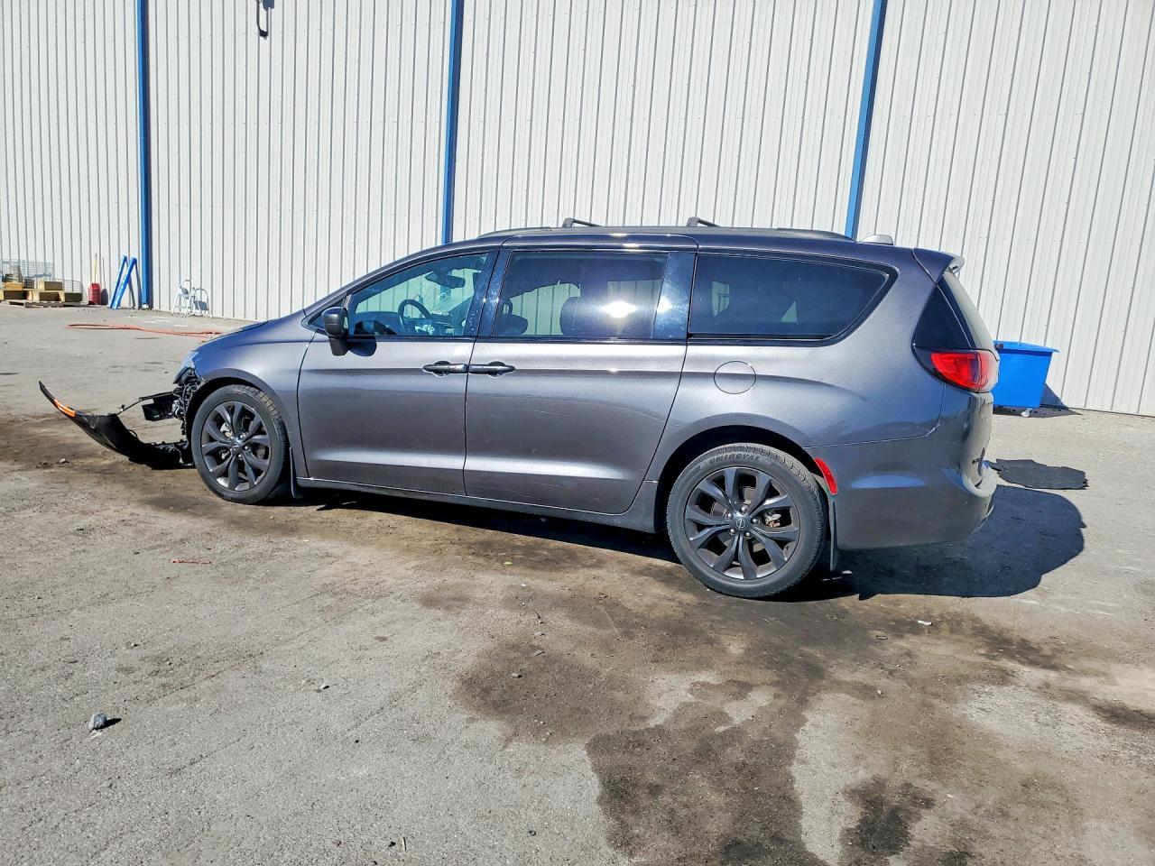 2019 Chrysler Pacifica Touring Plus