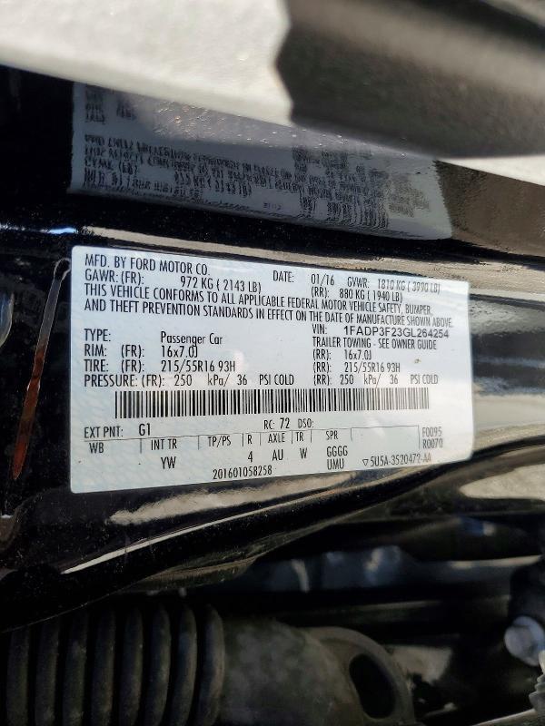 2016 Ford Focus se